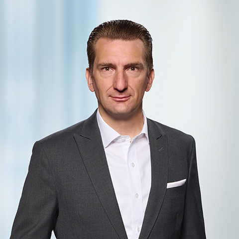 Dr. Maximilian Eberl