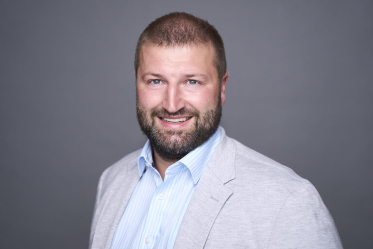 Niko Schröttle